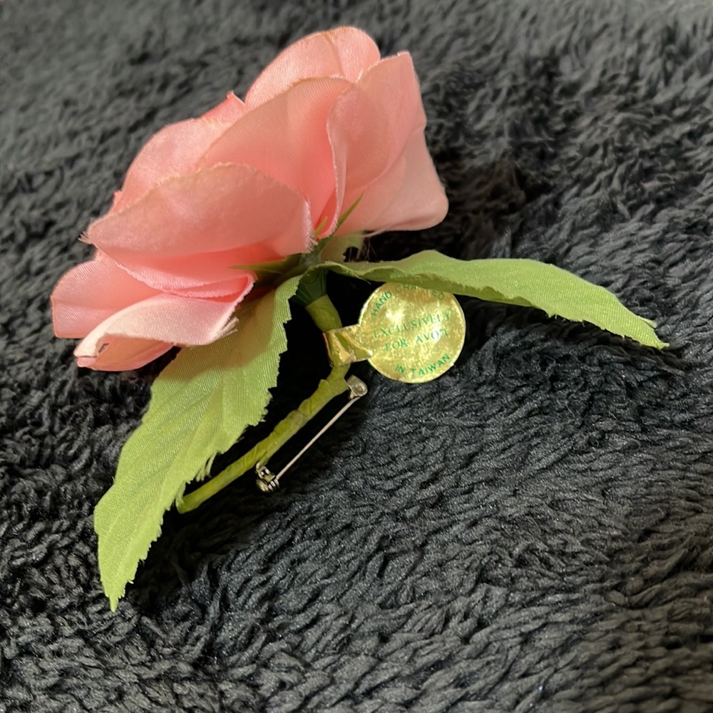 Vintage Avon flower brooch pin - Picture 7 of 9